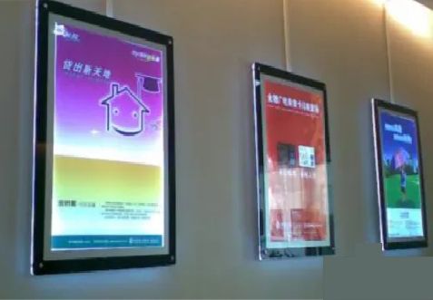 牟定什么是超薄灯箱?
